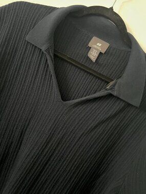 H&M Ribbed Knit Polo Shirt Dark Navy Blue Short Sleeve Minimalist Cotton Tee Men